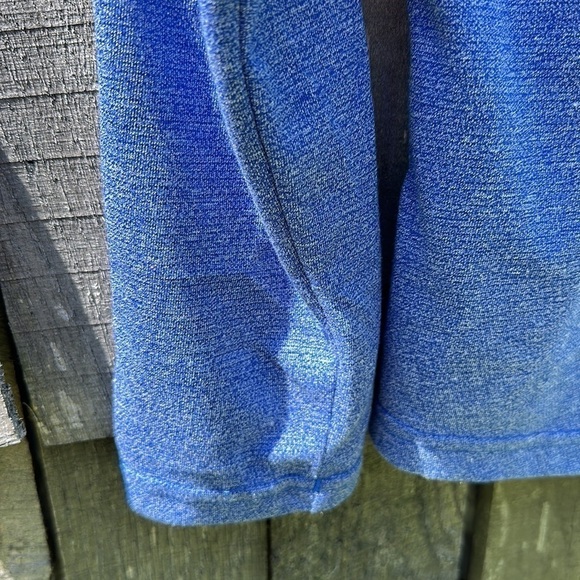 UNDER Armour Men’s Pullover size Small - Picture 4 of 9